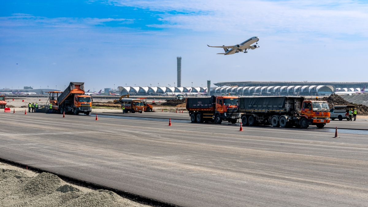Extension de l'aéroport de Bangkok - Pose d'enrobés